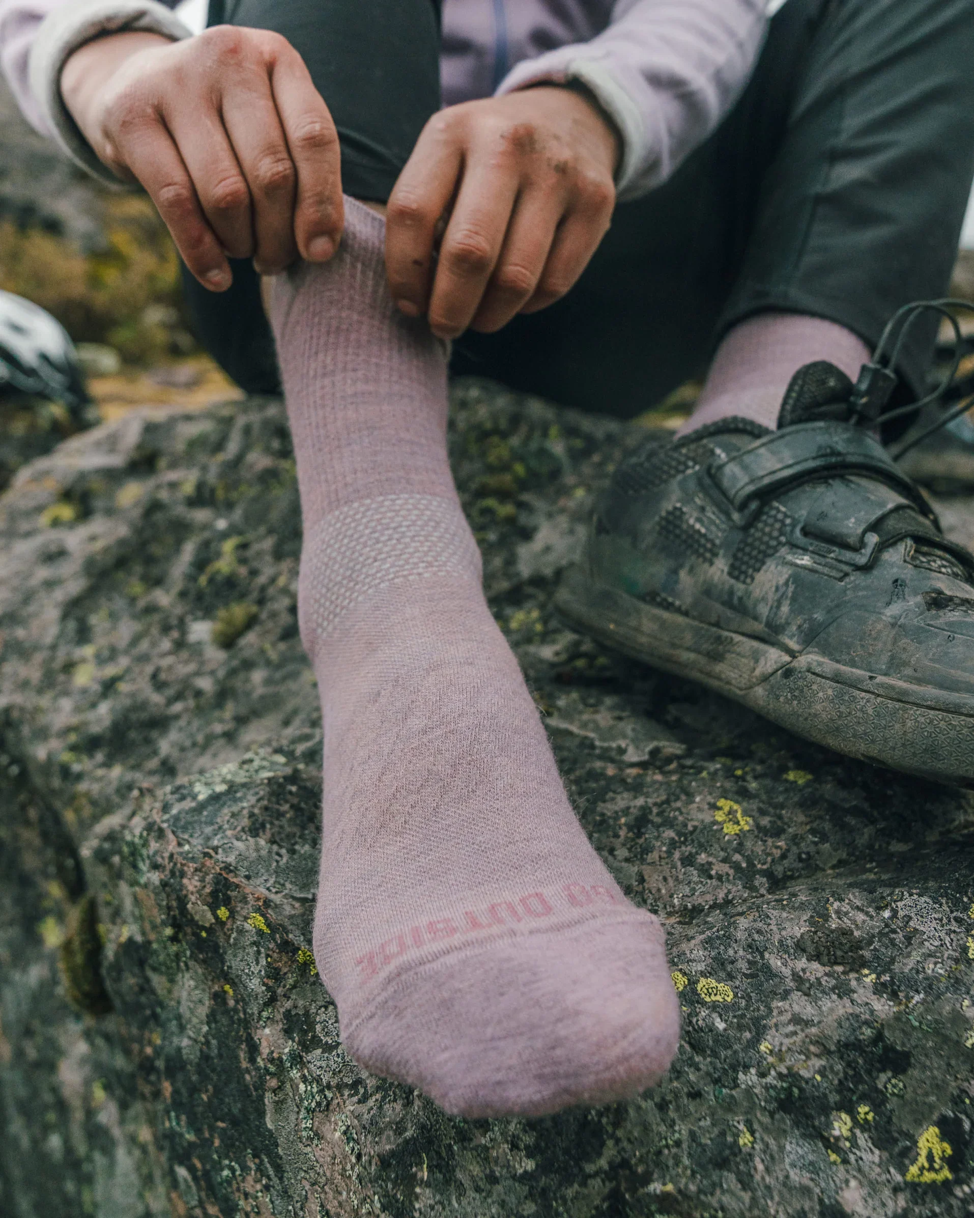 Trail 3/4 Crew Socks - Image 10