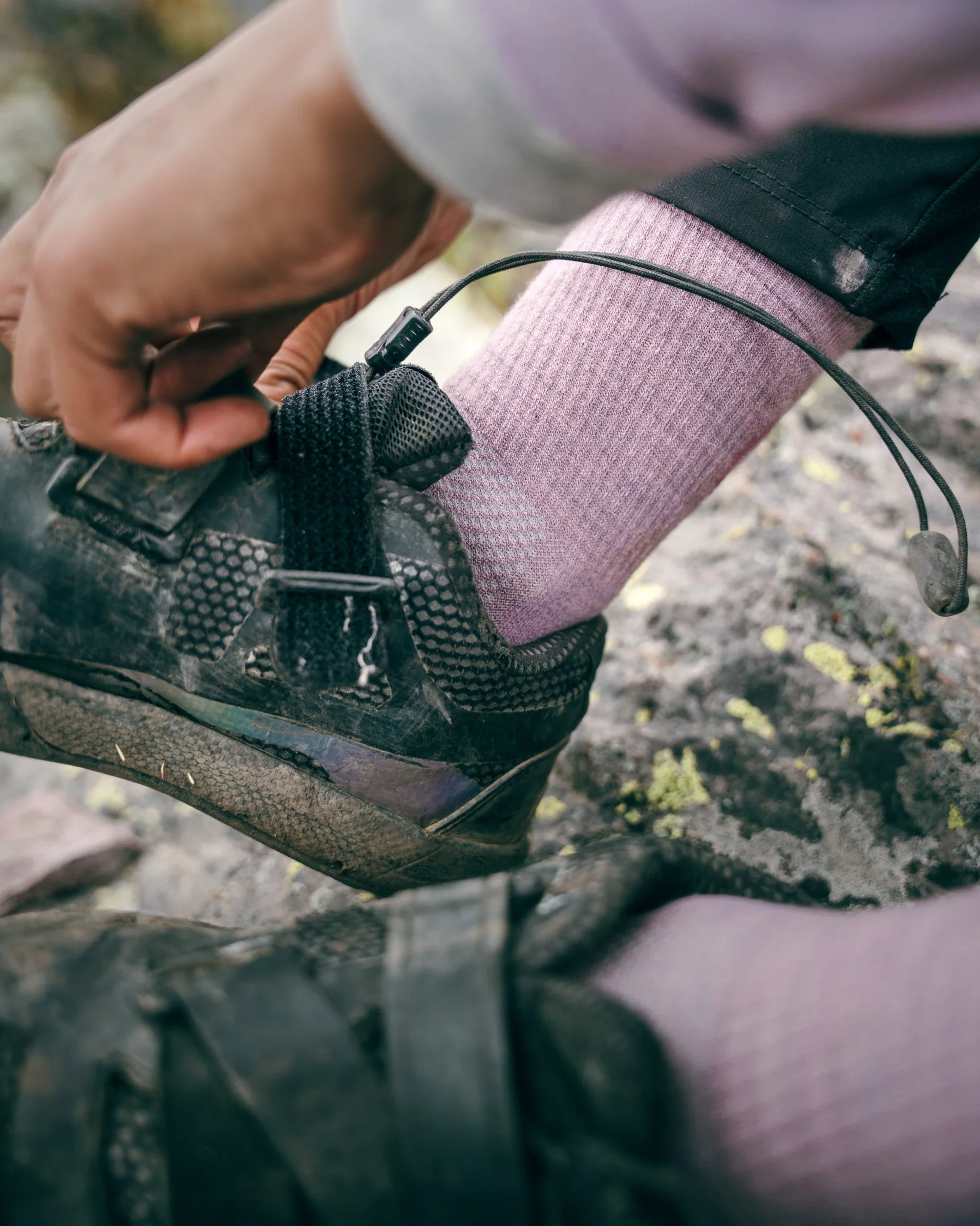 Trail 3/4 Crew Socks - Image 11
