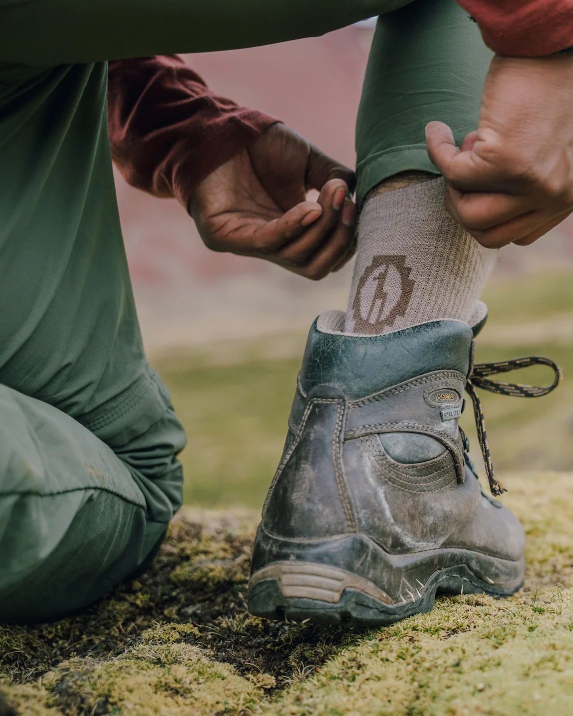 Trail 3/4 Crew Socks - Image 19
