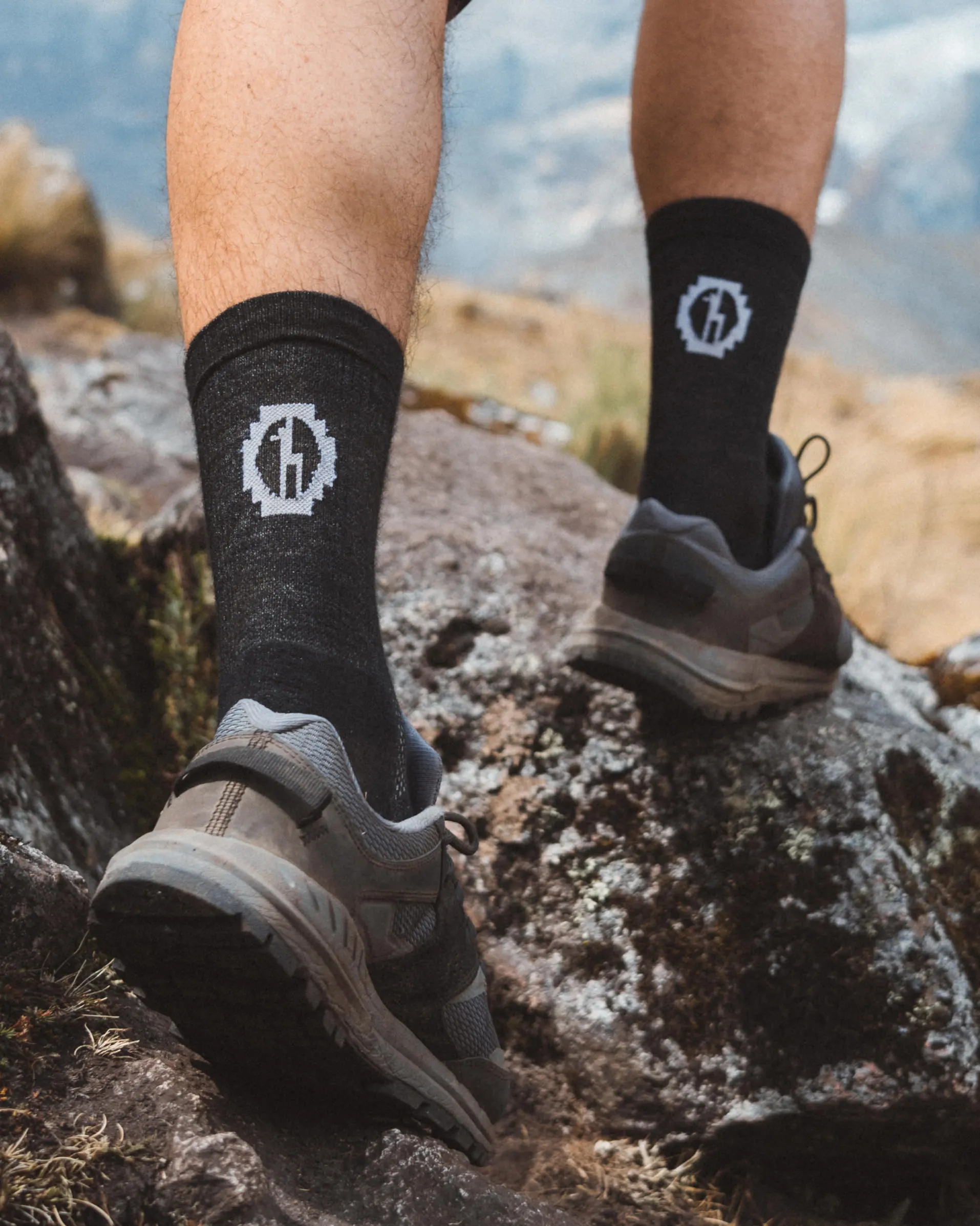 Trail 3/4 Crew Socks - Image 7