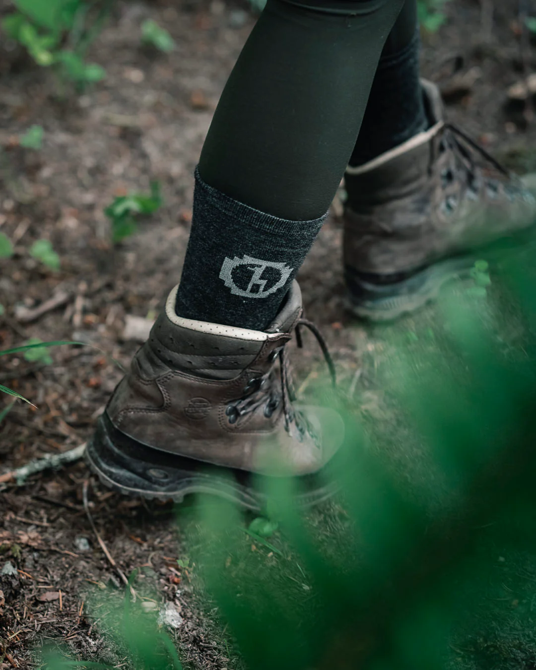 Essential Crew Socks - Image 15