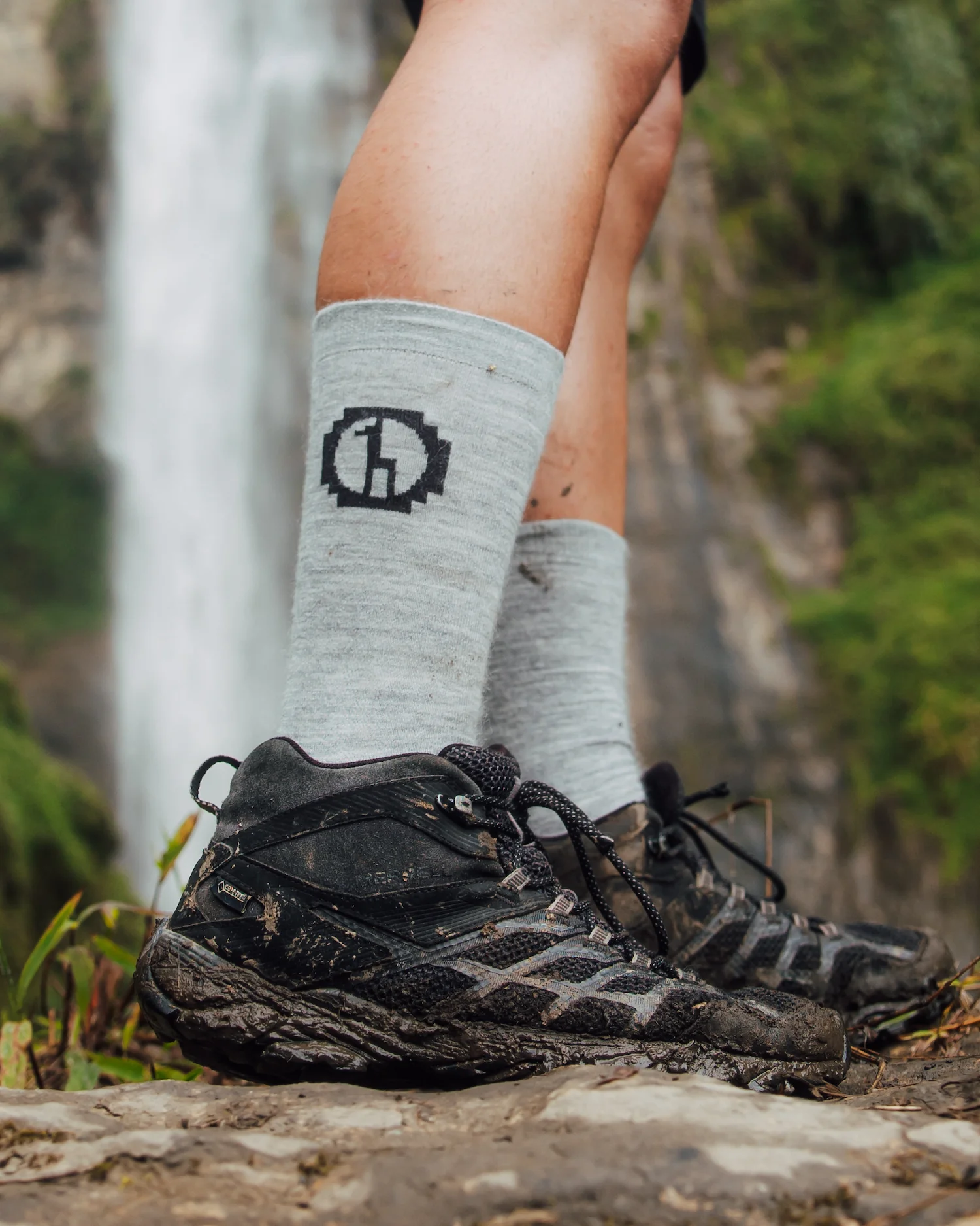 Essential Crew Socks - Image 4