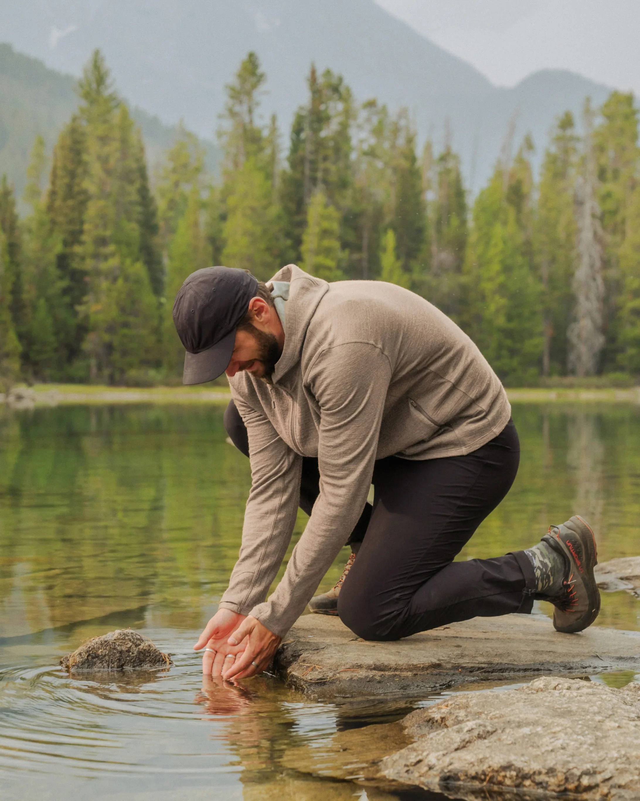 Men's Breathe Full Zip Hoodie - Image 12