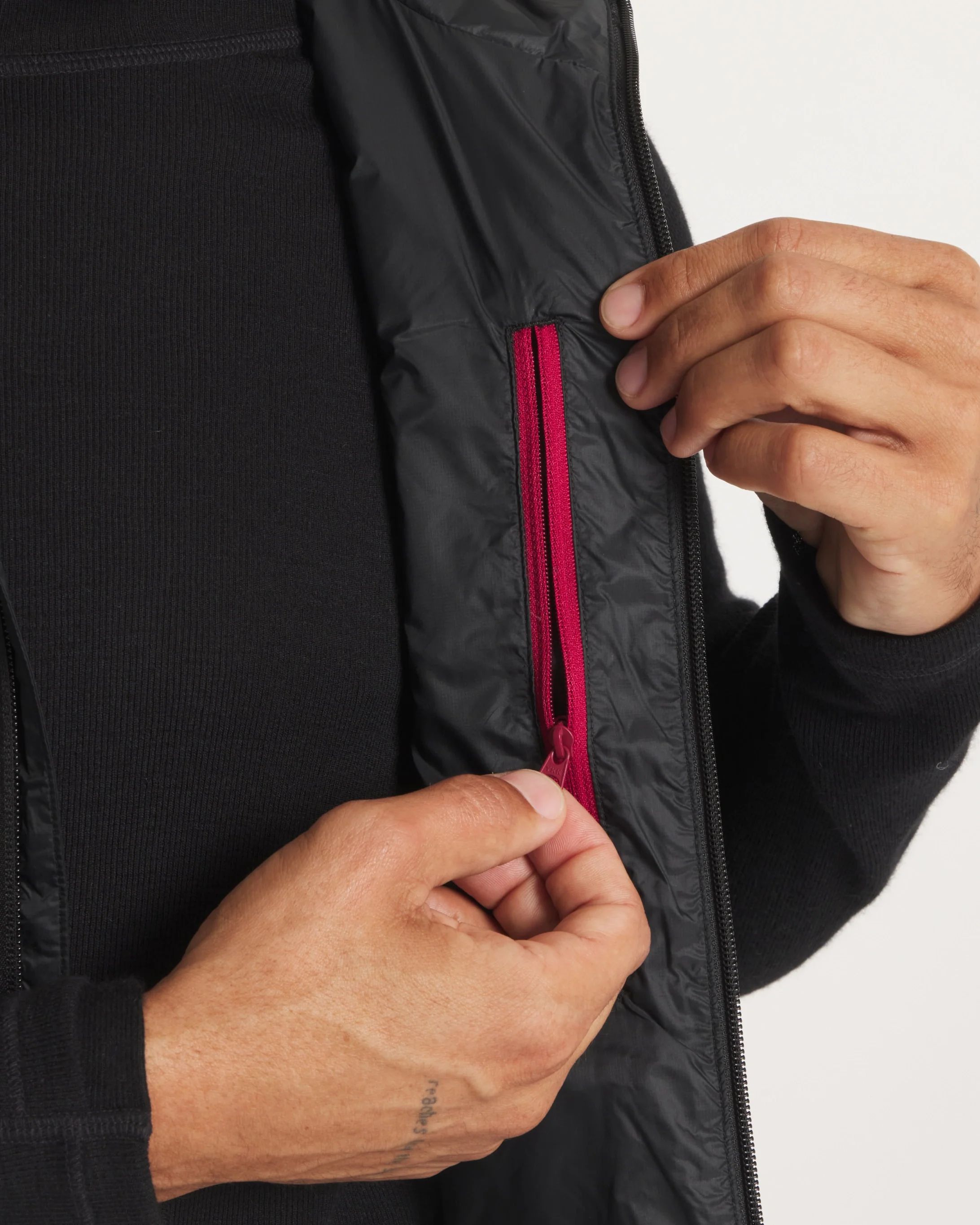 Men's Mayu Ultralight Vest - Image 17