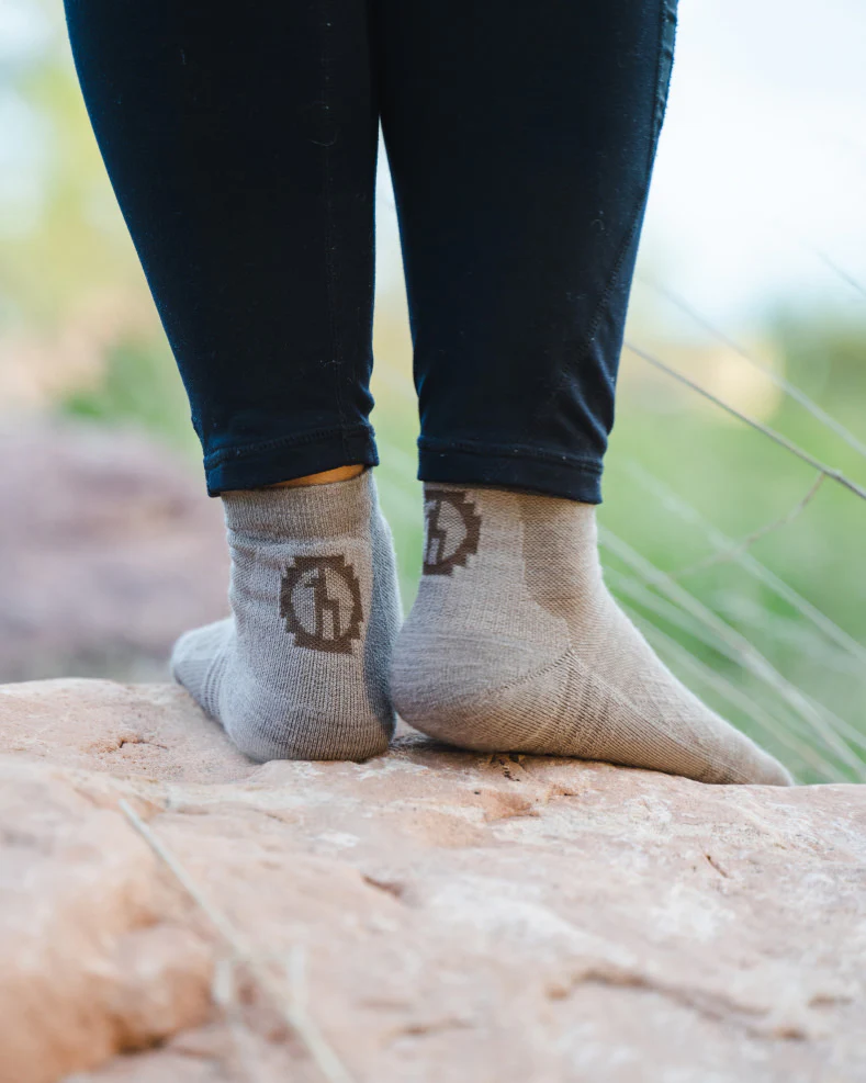 Trail 1/4 Crew Socks - Image 11