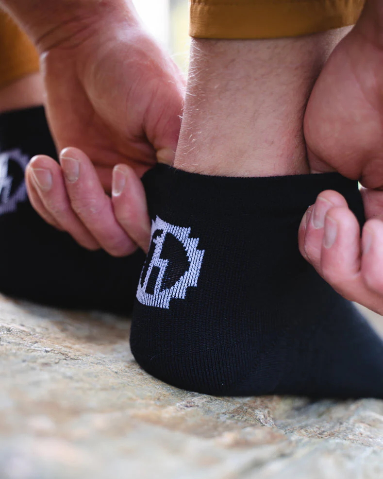 Trail 1/4 Crew Socks - Image 2