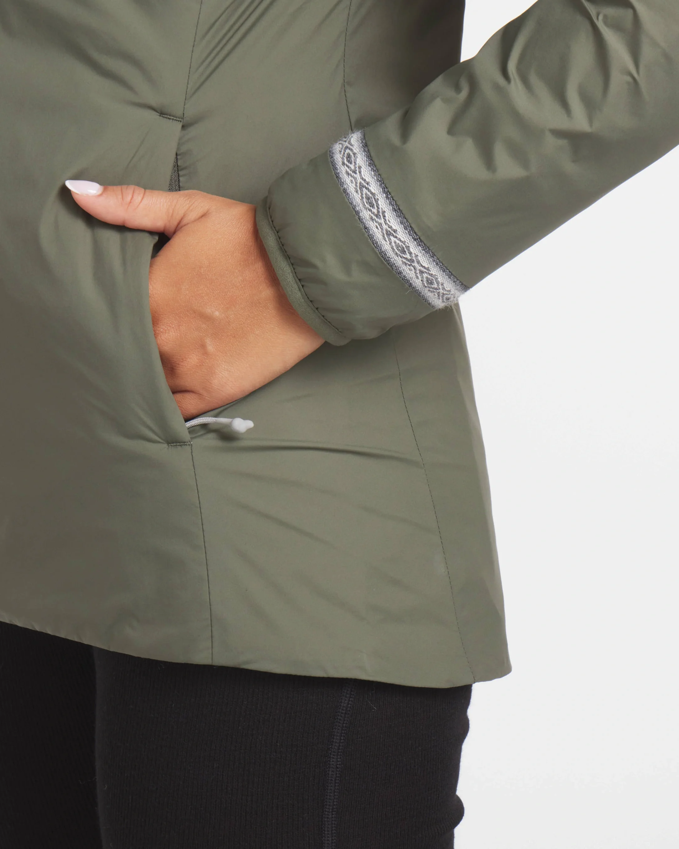 Women's Apu Lightweight Puffer - Image 27